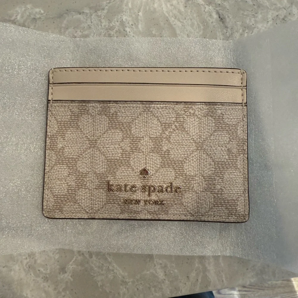 Kate Spade flower large slim ID holder - Picture 4 of 4